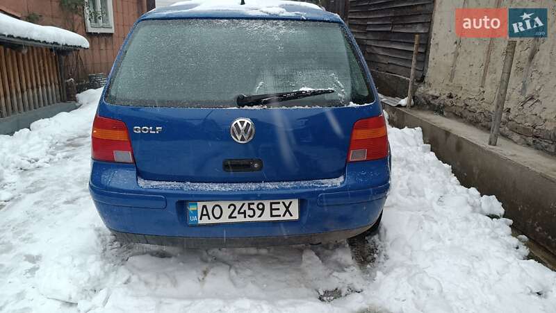 Хетчбек Volkswagen Golf 1998 в Рахові