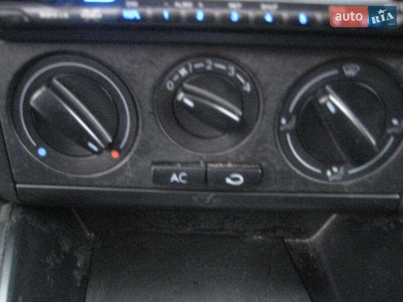 Универсал Volkswagen Golf 2001 в Ивано-Франковске