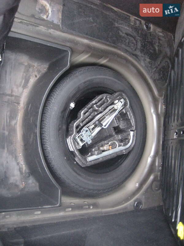 Универсал Volkswagen Golf 2001 в Ивано-Франковске