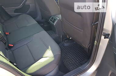 Хэтчбек Volkswagen Golf 2012 в Черкассах