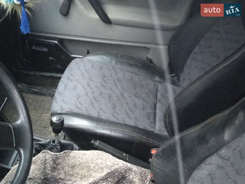 Хетчбек Volkswagen Golf 1988 в Львові