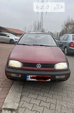 Хэтчбек Volkswagen Golf 1992 в Ужгороде