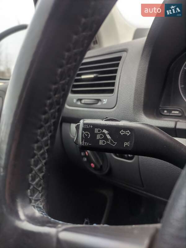 Хетчбек Volkswagen Golf 2007 в Черкасах