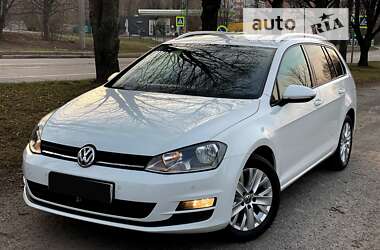 Универсал Volkswagen Golf 2015 в Хмельницком