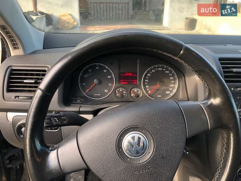 Універсал Volkswagen Golf 2008 в Тернополі