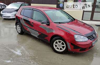 Хэтчбек Volkswagen Golf 2004 в Бердичеве