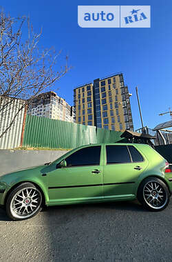 Хэтчбек Volkswagen Golf 1999 в Одессе