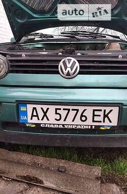 Хэтчбек Volkswagen Golf 1993 в Сахновщине