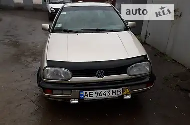 Volkswagen Golf 1996