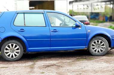 Хетчбек Volkswagen Golf 1998 в Києві