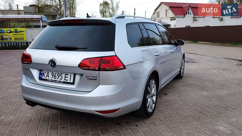 Універсал Volkswagen Golf 2016 в Києві