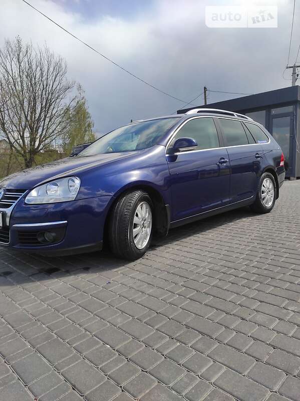 Універсал Volkswagen Golf 2008 в Фастові