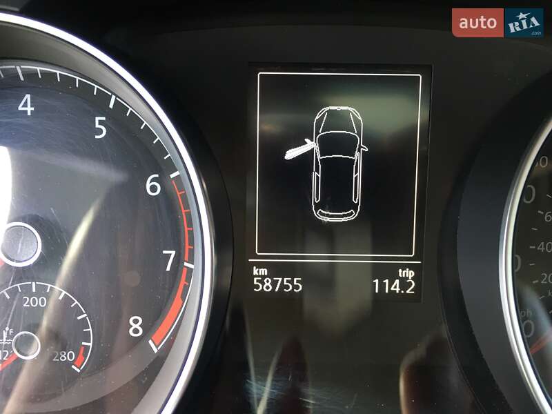 Хетчбек Volkswagen Golf 2015 в Козятині