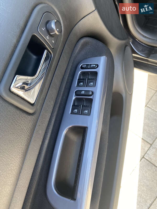 Універсал Volkswagen Golf 2005 в Івано-Франківську