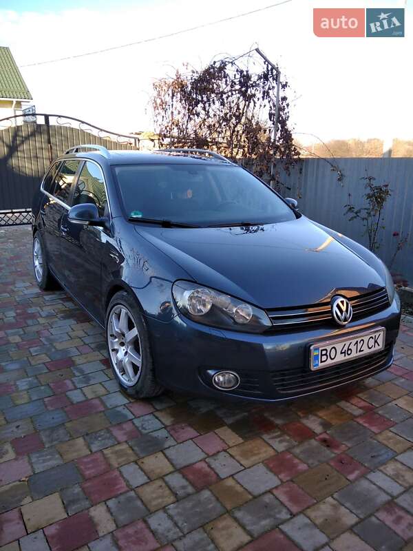Универсал Volkswagen Golf 2010 в Тернополе