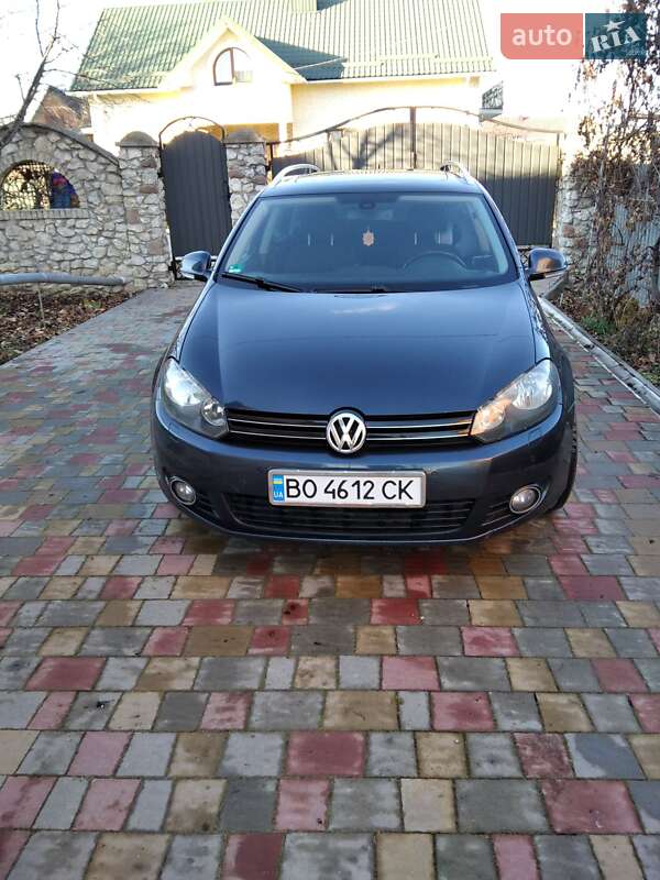 Универсал Volkswagen Golf 2010 в Тернополе