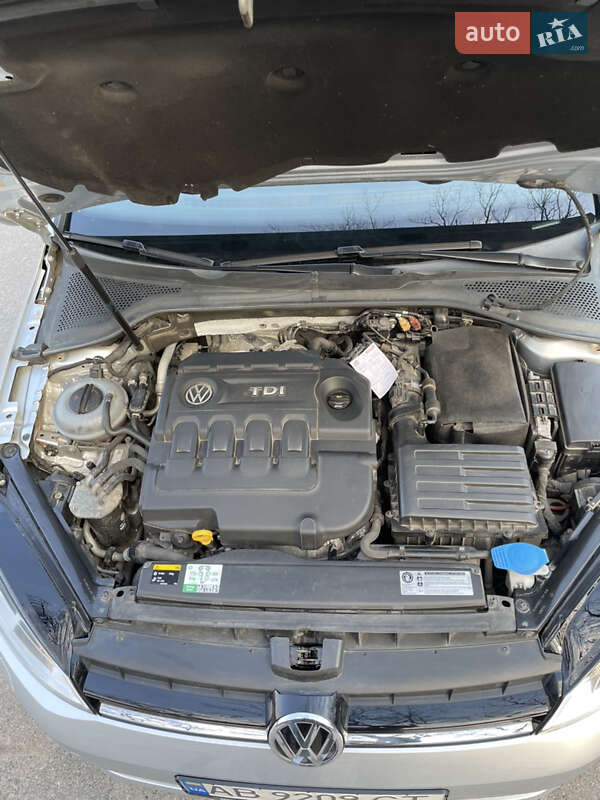 Универсал Volkswagen Golf 2014 в Хмельнике фото 22 Универсал Volkswagen Golf 2014 в Хмельнике