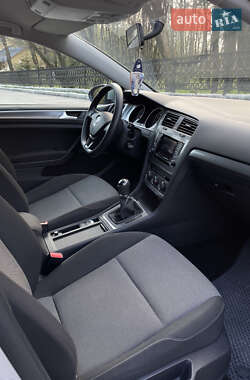 Универсал Volkswagen Golf 2014 в Хмельнике