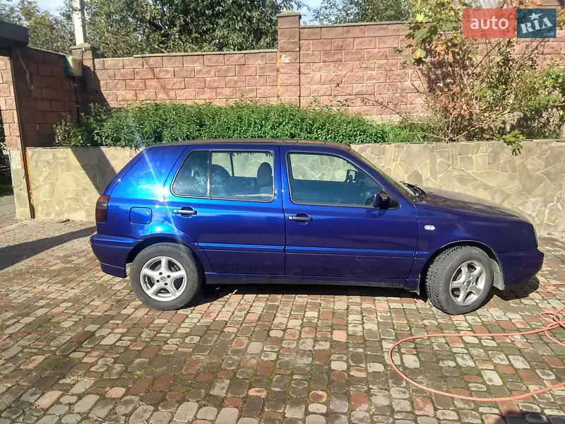 Volkswagen Golf