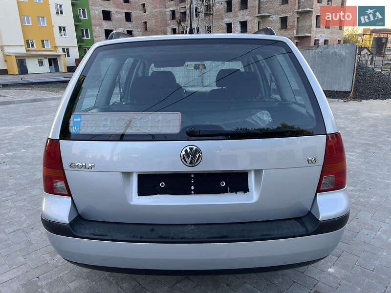 Универсал Volkswagen Golf 2000 в Луцке