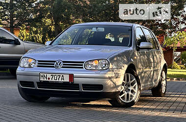 Хетчбек Volkswagen Golf 2003 в Дрогобичі