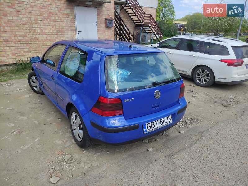Хэтчбек Volkswagen Golf 2000 в Днепре