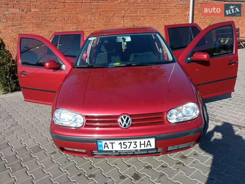 Хетчбек Volkswagen Golf 1999 в Коломиї