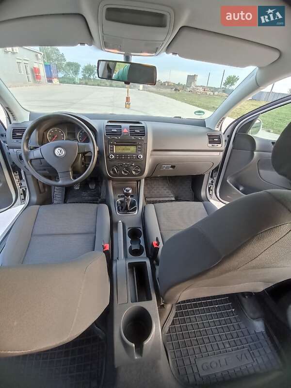 Хэтчбек Volkswagen Golf 2006 в Умани фото 10 Хэтчбек Volkswagen Golf 2006 в Умани