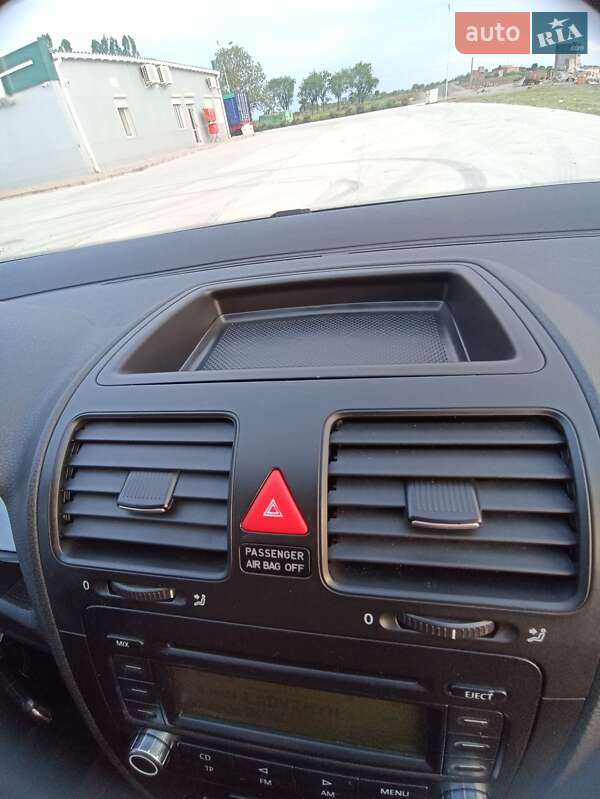 Хэтчбек Volkswagen Golf 2006 в Умани фото 15 Хэтчбек Volkswagen Golf 2006 в Умани