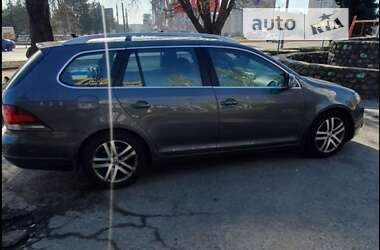 Универсал Volkswagen Golf 2011 в 