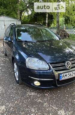 Универсал Volkswagen Golf 2008 в Житомире