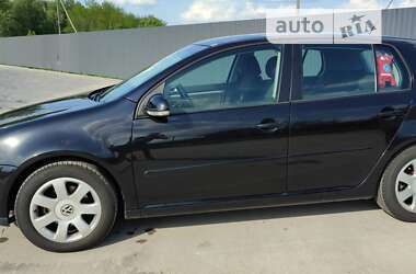 Хэтчбек Volkswagen Golf 2007 в 