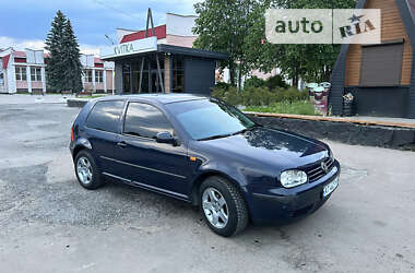 Хетчбек Volkswagen Golf 1999 в Калуші