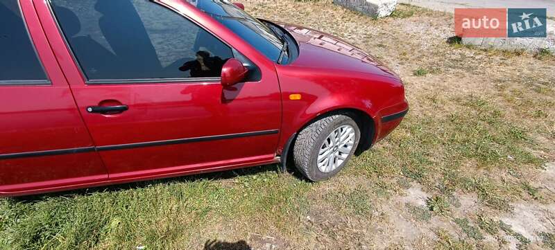 Хетчбек Volkswagen Golf 1998 в Попільні
