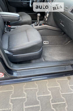 Универсал Volkswagen Golf 2001 в 