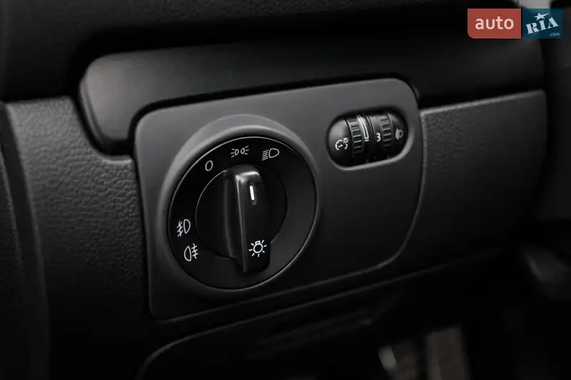 Volkswagen Golf 2012 VIN WVWZZZ1KZCW201796 фото оголошення 25 з 76