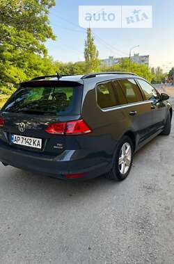 Универсал Volkswagen Golf 2013 в 