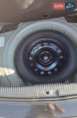 Хэтчбек Volkswagen Golf 2007 в Ужгороде
