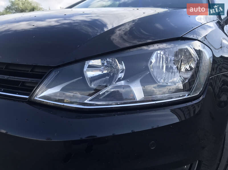 Універсал Volkswagen Golf 2016 в Луцьку