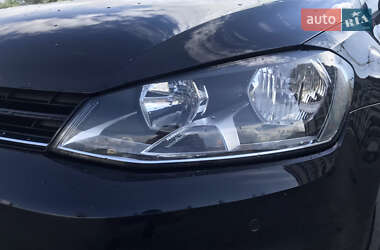Универсал Volkswagen Golf 2016 в 