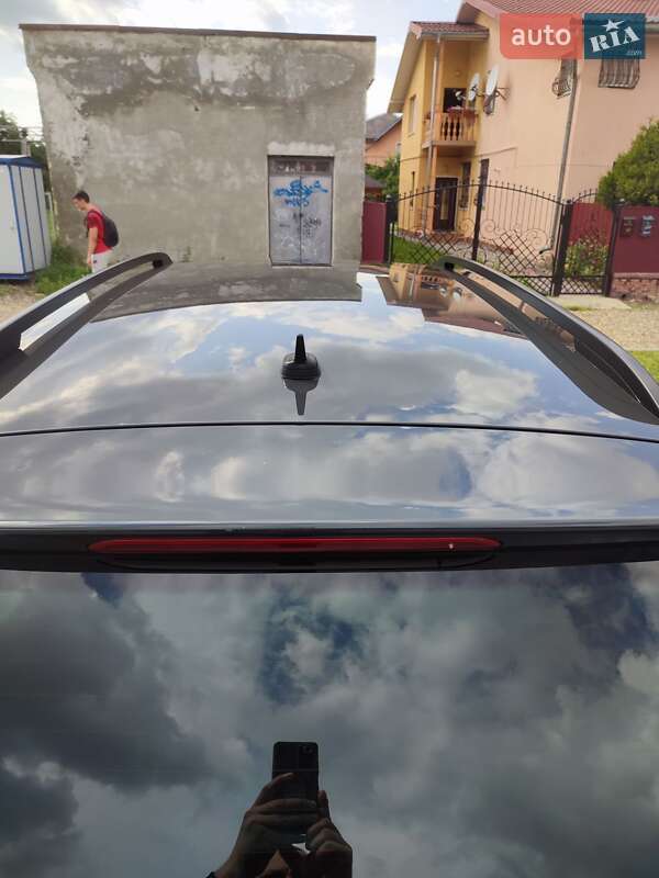 Універсал Volkswagen Golf 2017 в Стрию