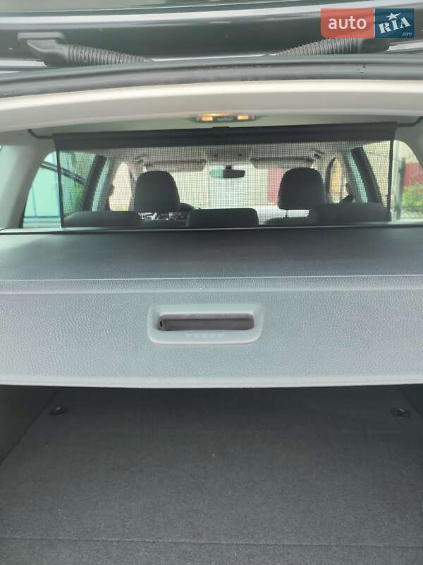 Універсал Volkswagen Golf 2017 в Стрию