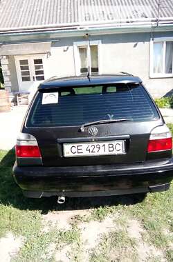 Хетчбек Volkswagen Golf 1993 в Чернівцях