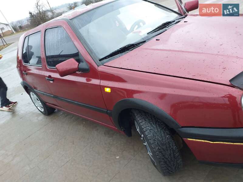 Хэтчбек Volkswagen Golf 1993 в Турке