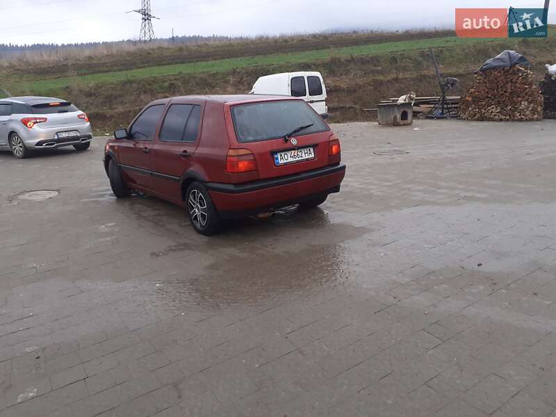 Хэтчбек Volkswagen Golf 1993 в Турке