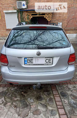 Универсал Volkswagen Golf 2010 в Первомайске