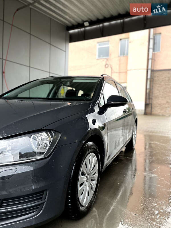 Універсал Volkswagen Golf 2016 в Трускавці