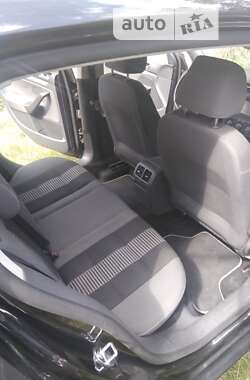 Хэтчбек Volkswagen Golf 2008 в Львове