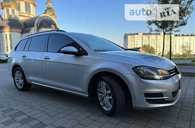 Универсал Volkswagen Golf 2014 в 
