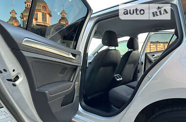 Универсал Volkswagen Golf 2014 в 